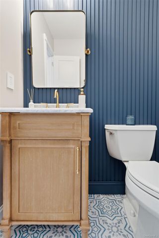 42 Brooke View Drive, Ossining, NY 10562