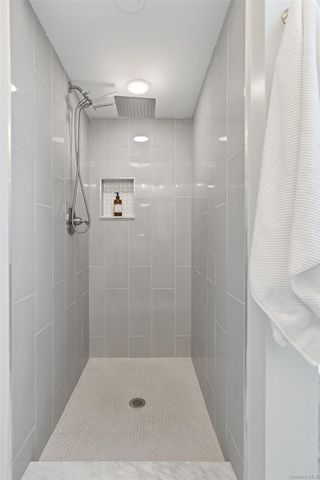 42 Brooke View Drive, Ossining, NY 10562