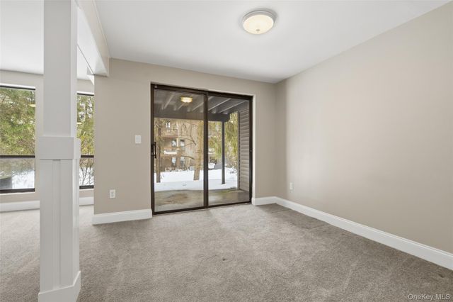 42 Brooke View Drive, Ossining, NY 10562