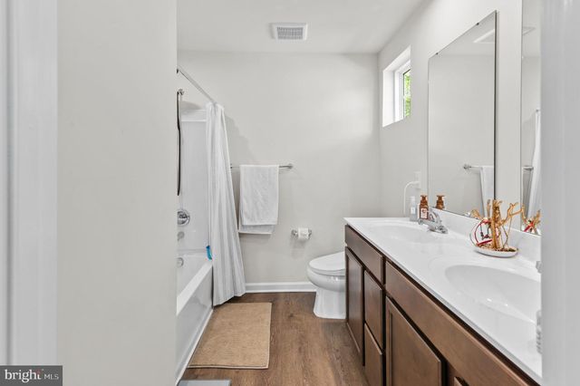 55 SOUTHWIND DR, Blackwood, NJ 08012
