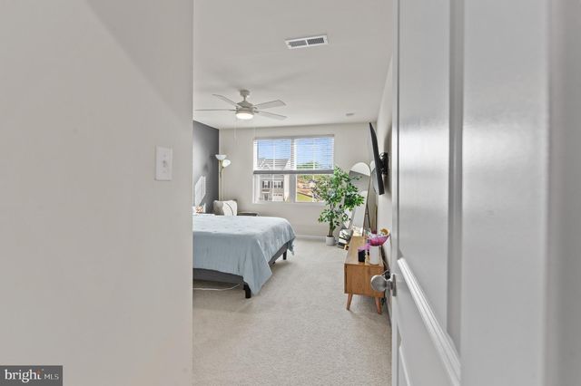 55 SOUTHWIND DR, Blackwood, NJ 08012