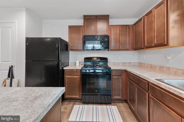 55 SOUTHWIND DR, Blackwood, NJ 08012