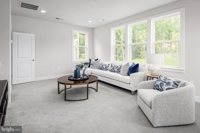 18440 SUGAR SNAP CIR, Leesburg, VA 20176