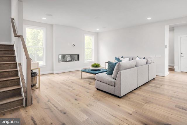 18440 SUGAR SNAP CIR, Leesburg, VA 20176