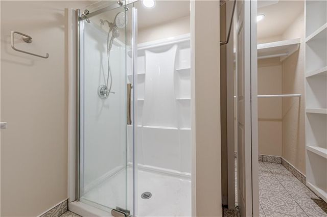 435 Little Pines Court, Roswell, GA 30076