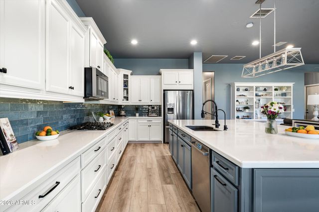 22266 E Sentiero Drive, Queen Creek, AZ 85142