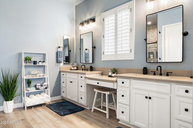 22266 E Sentiero Drive, Queen Creek, AZ 85142