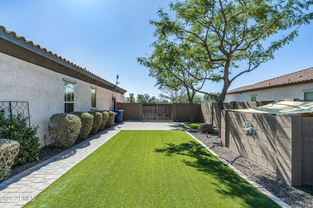 22266 E Sentiero Drive, Queen Creek, AZ 85142