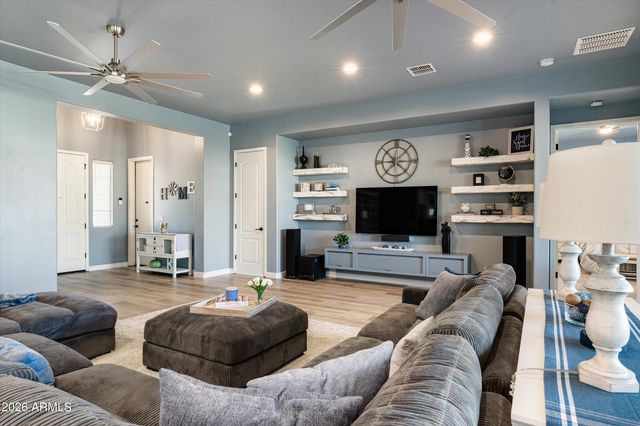 22266 E Sentiero Drive, Queen Creek, AZ 85142