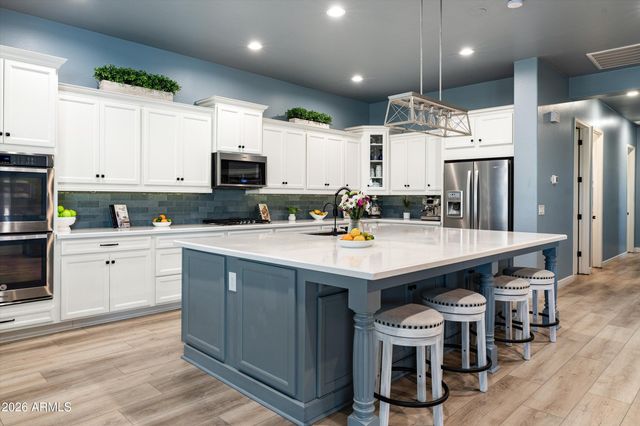 22266 E Sentiero Drive, Queen Creek, AZ 85142