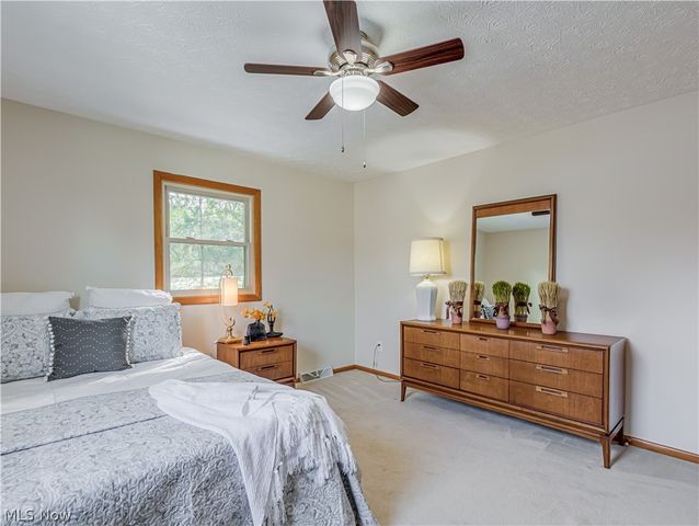 3685 Baumberger Road, Stow, OH 44224