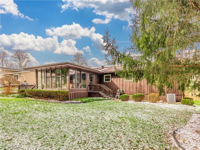 3685 Baumberger Road, Stow, OH 44224