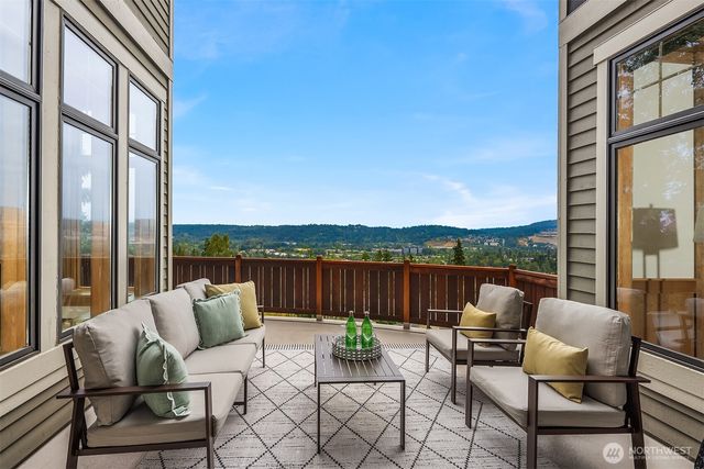 522 Timber Creek Drive NW, Issaquah, WA 98027