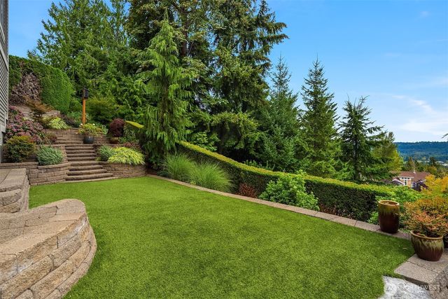 522 Timber Creek Drive NW, Issaquah, WA 98027
