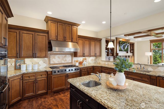 522 Timber Creek Drive NW, Issaquah, WA 98027