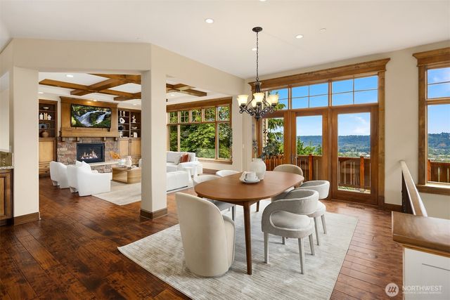 522 Timber Creek Drive NW, Issaquah, WA 98027