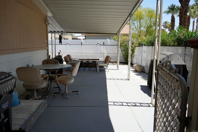520 Calle Madrigal, Cathedral City, CA 92234