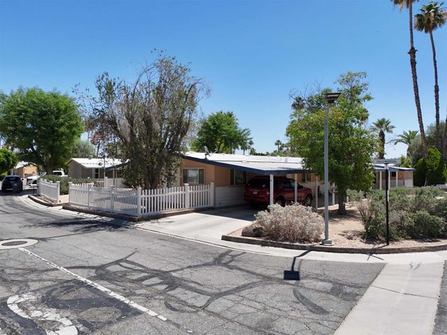 520 Calle Madrigal, Cathedral City, CA 92234