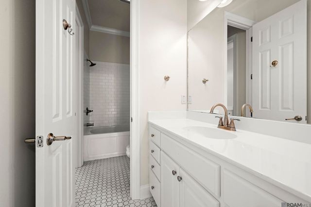 1621 Gleneagles Bend, Zachary, LA 70791