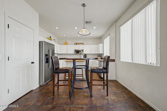 10214 W HESS Street, Tolleson, AZ 85353