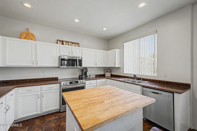 10214 W HESS Street, Tolleson, AZ 85353