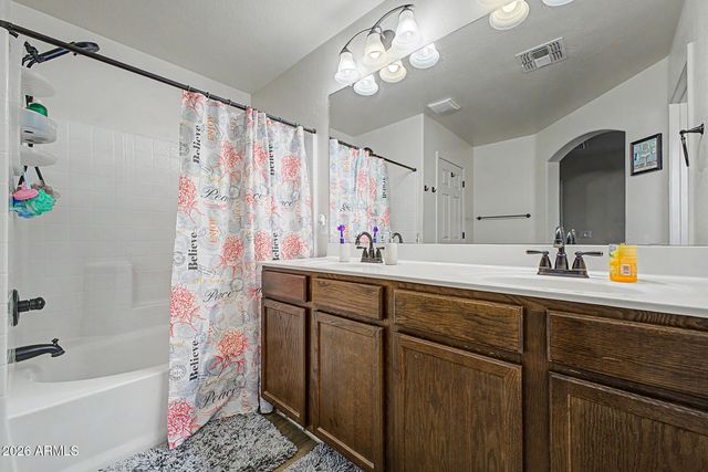 10214 W HESS Street, Tolleson, AZ 85353