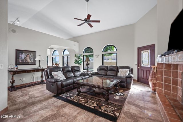 15539 E TELEGRAPH Drive, Fountain Hills, AZ 85268