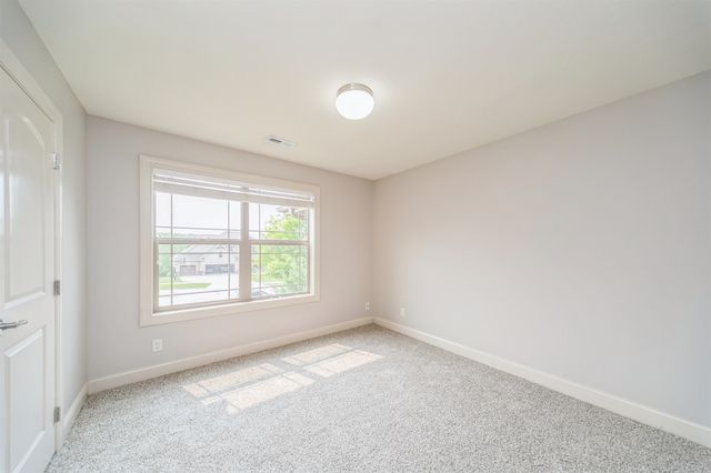 1454 S Sugar Creek Court, West Des Moines, IA 50266