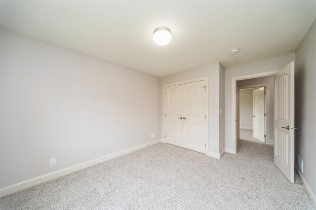 1454 S Sugar Creek Court, West Des Moines, IA 50266