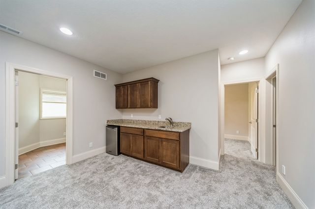 1454 S Sugar Creek Court, West Des Moines, IA 50266