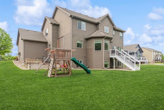 1454 S Sugar Creek Court, West Des Moines, IA 50266