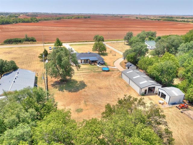 1709 NW Moffat Street, Piedmont, OK 73078