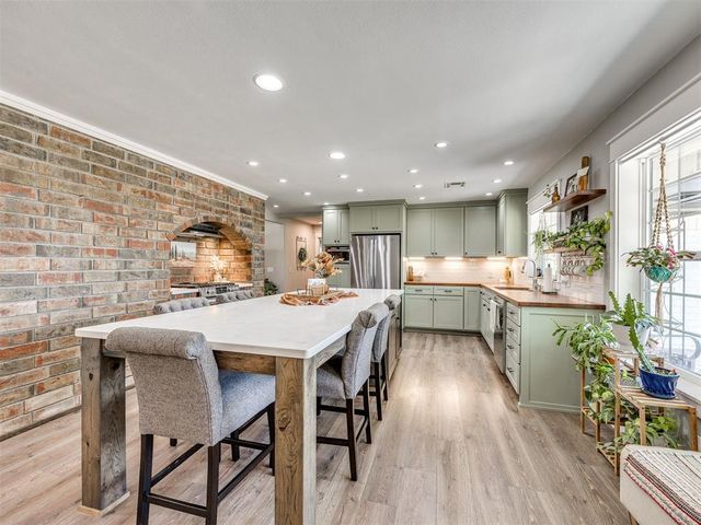 1709 NW Moffat Street, Piedmont, OK 73078