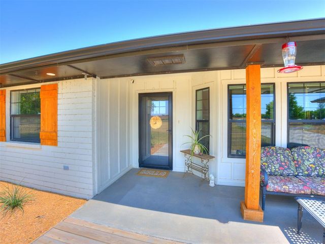 1709 NW Moffat Street, Piedmont, OK 73078