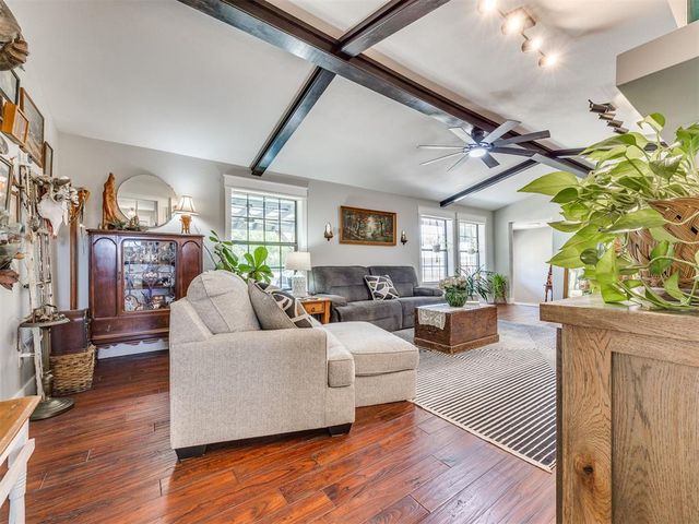 1709 NW Moffat Street, Piedmont, OK 73078