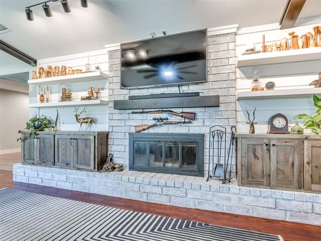 1709 NW Moffat Street, Piedmont, OK 73078