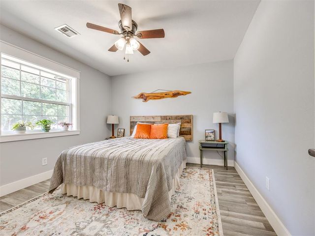 1709 NW Moffat Street, Piedmont, OK 73078