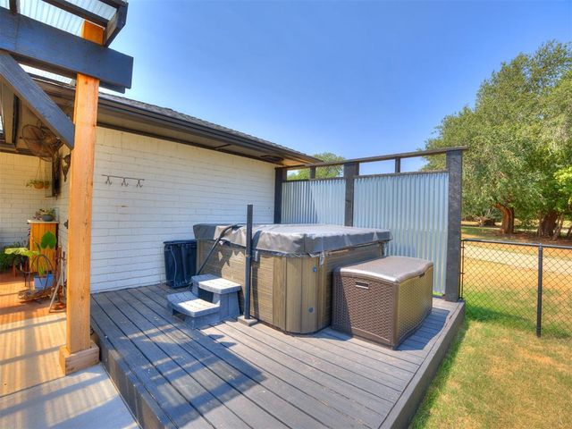 1709 NW Moffat Street, Piedmont, OK 73078