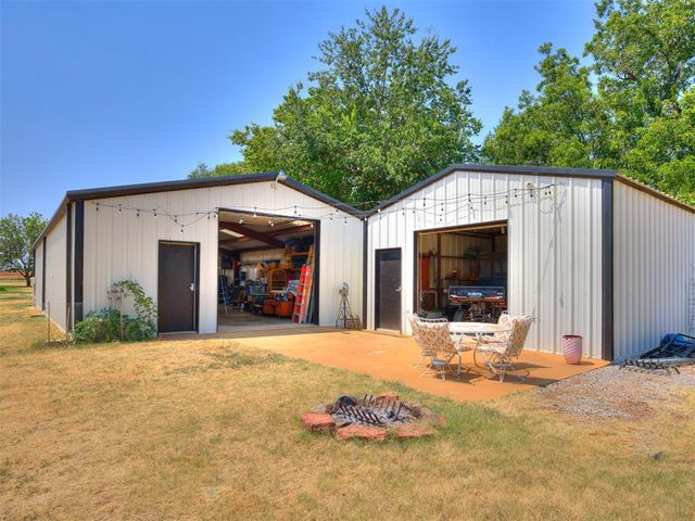 1709 NW Moffat Street, Piedmont, OK 73078