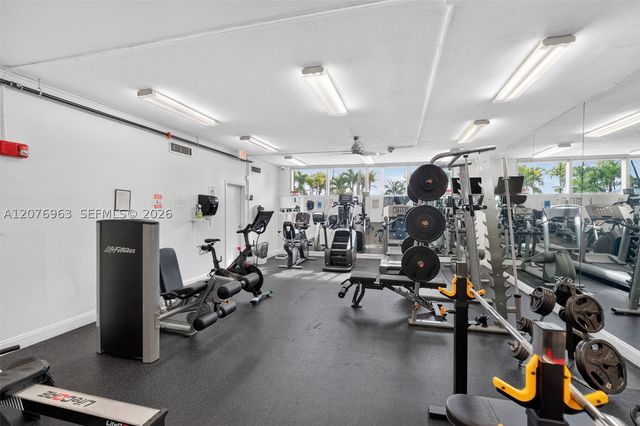 2655 Collins Ave 00, Miami Beach, FL 33140