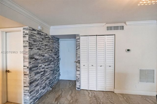 2655 Collins Ave 00, Miami Beach, FL 33140