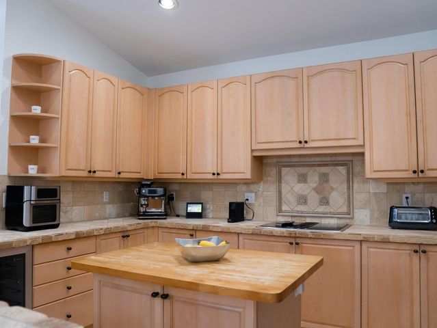 20710 NW 29th Avenue, Boca Raton, FL 33434