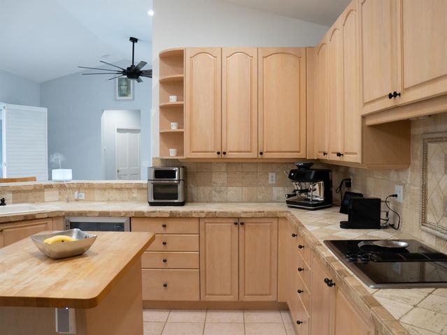 20710 NW 29th Avenue, Boca Raton, FL 33434