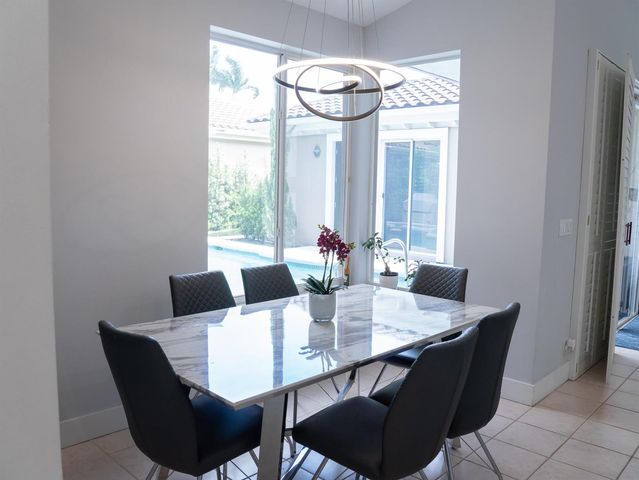 20710 NW 29th Avenue, Boca Raton, FL 33434