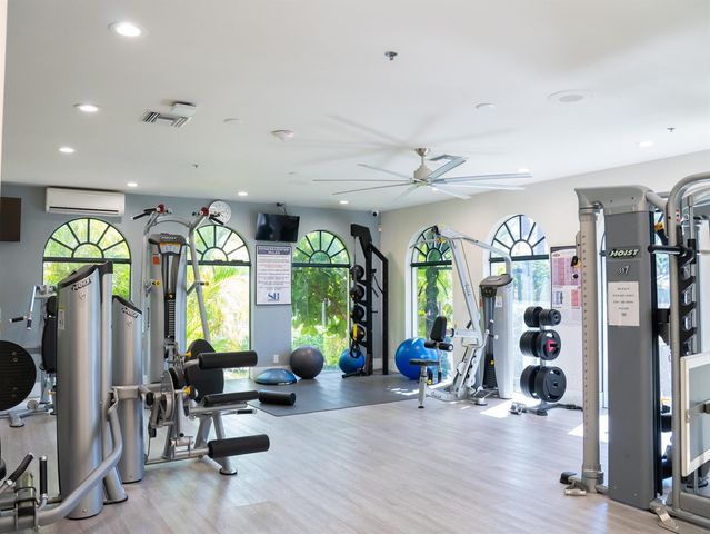 20710 NW 29th Avenue, Boca Raton, FL 33434