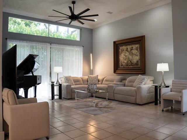 20710 NW 29th Avenue, Boca Raton, FL 33434