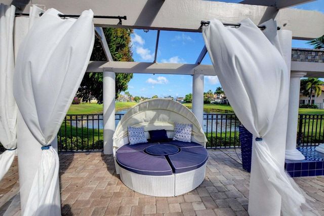 20710 NW 29th Avenue, Boca Raton, FL 33434