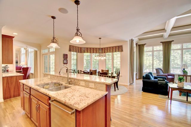 633 Rivershore Drive, Hebron, KY 41048