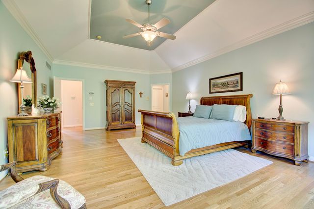 633 Rivershore Drive, Hebron, KY 41048