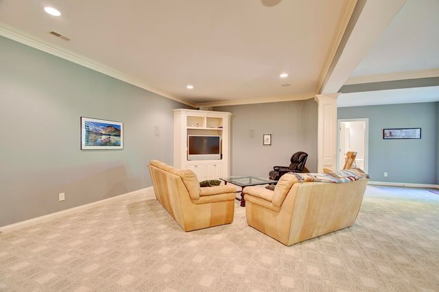 633 Rivershore Drive, Hebron, KY 41048